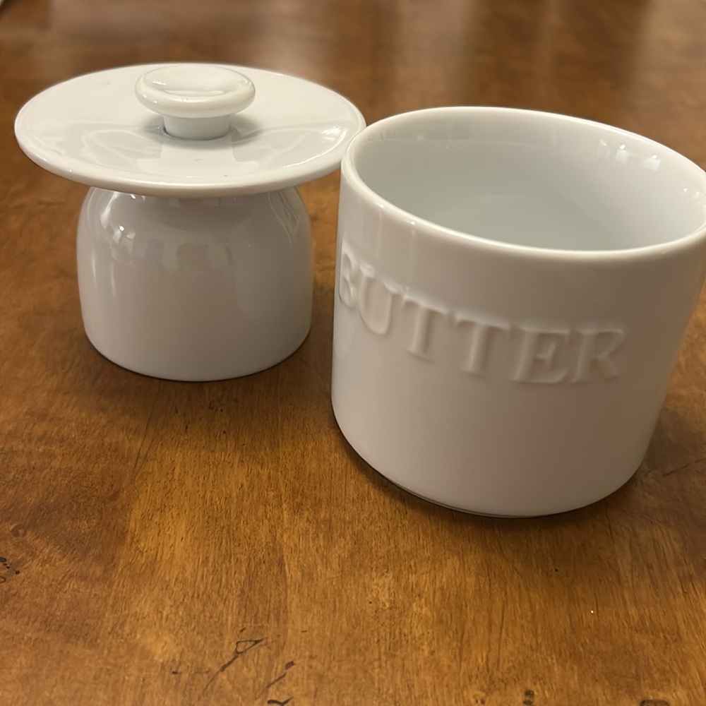 Fitz and Floyd Everyday White French Butter Bell